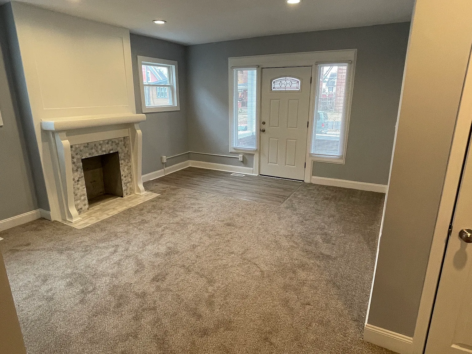 2 bed, 850 sqft, $1,180 — Photo 2