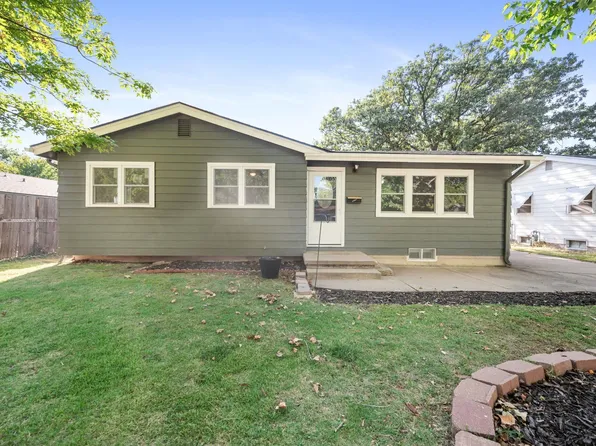 1819 N Westridge Dr, Wichita, KS 67203
