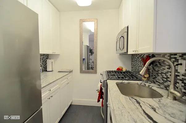 Rented by Citi Habitats | media 34