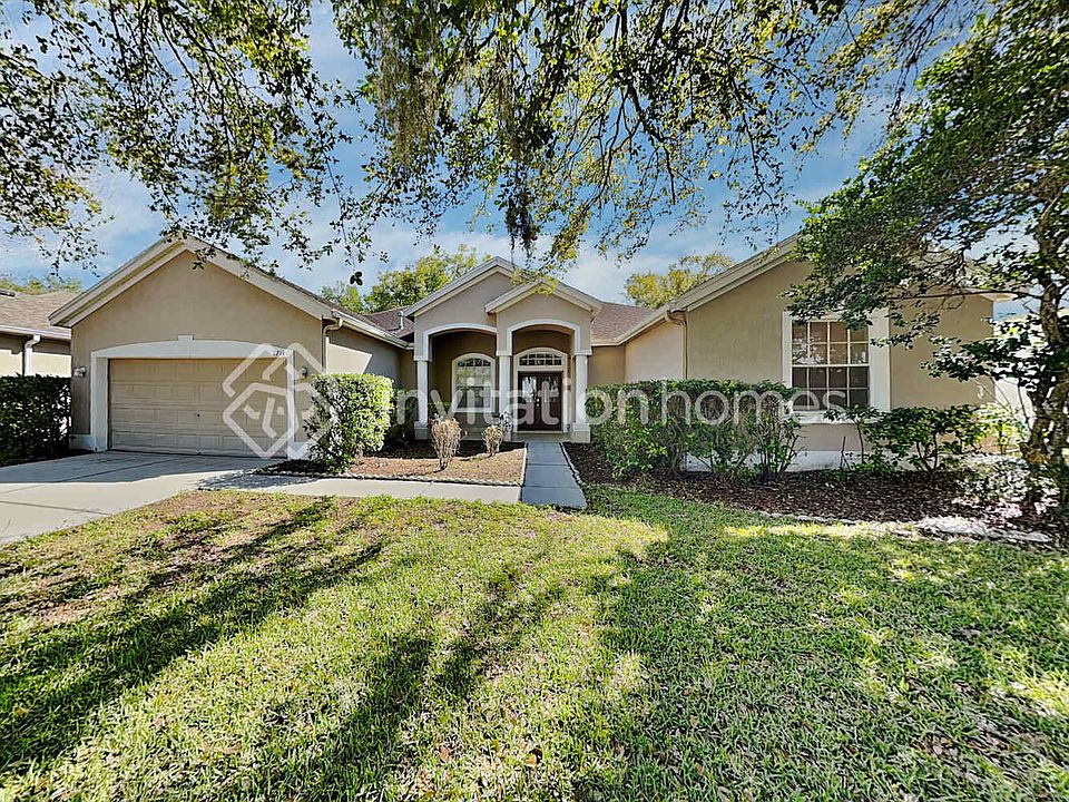 1st image of 7214 Colonial Lake Dr