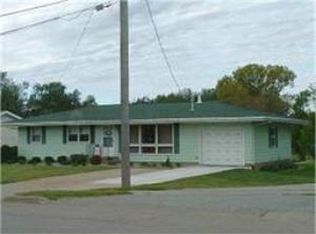 1316 Houser St, Muscatine, IA 52761