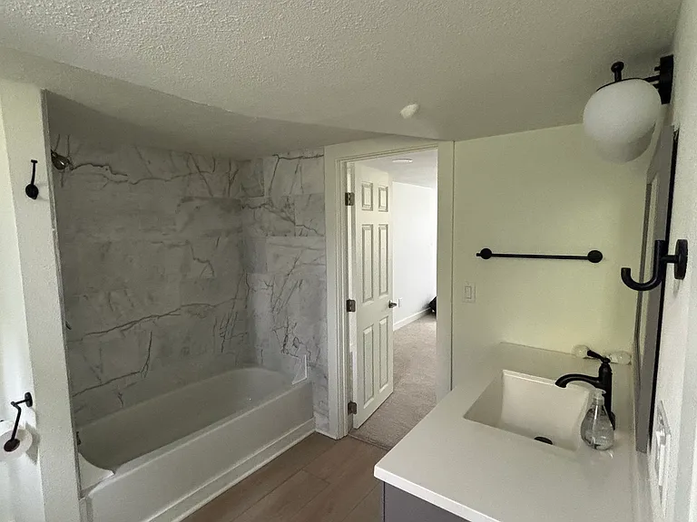 5805 NE 35th Pl — Photo 15