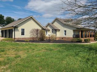416 Ferry Rd, Somerset, KY 42503