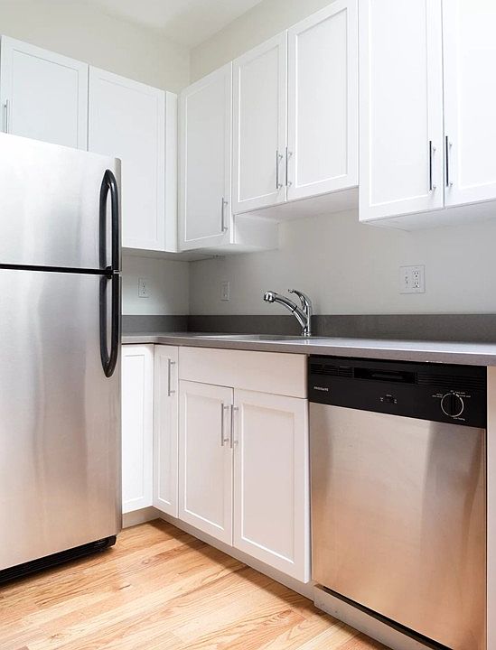 2nd image of 16 Union Park St APT 4A