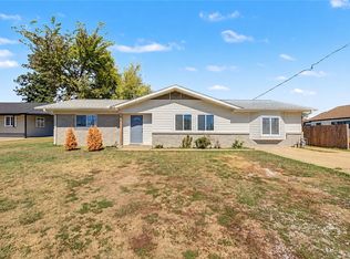 625 W Olive St, Rogers, AR 72756