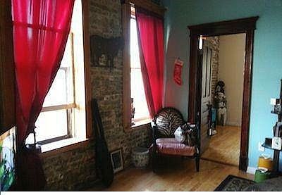 1st image of 1463 W Montrose Ave