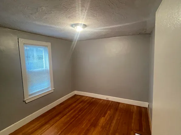 61 Robinson St, Dorchester, MA