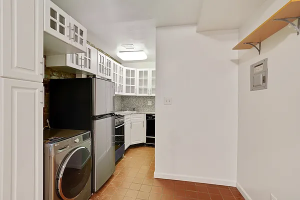 Rented by Oxford Property Group | media 6