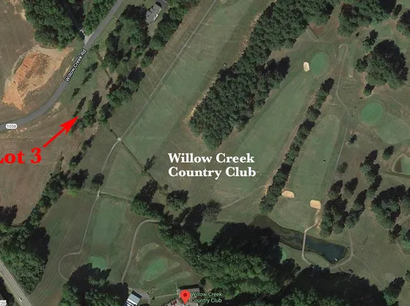 3 Willow Creek Rd, Rocky Mount, VA 24151