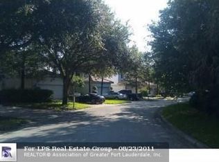 1163 NW 97th Dr, Coral Springs, FL 33071