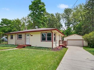 7019 Wrenbury St, Portage, MI 49024