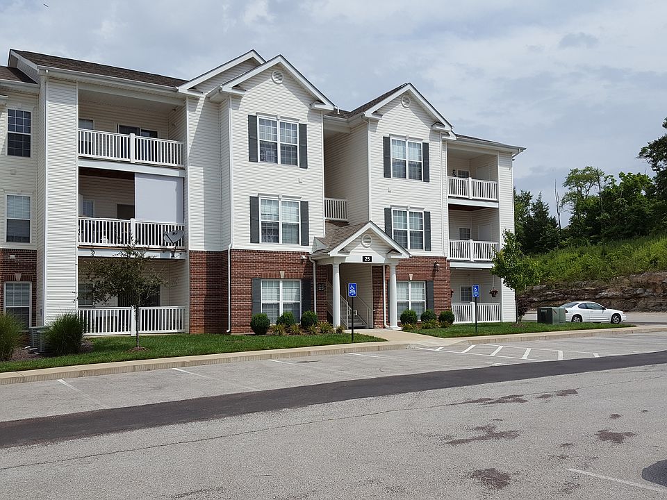 1st image of 25 Kassebaum Ln APT 304