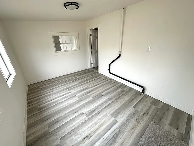 3677 Pedley Ave — Photo 7