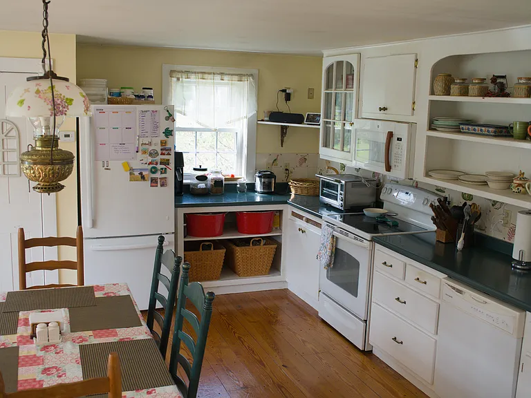 86 Taylor St — Photo 30