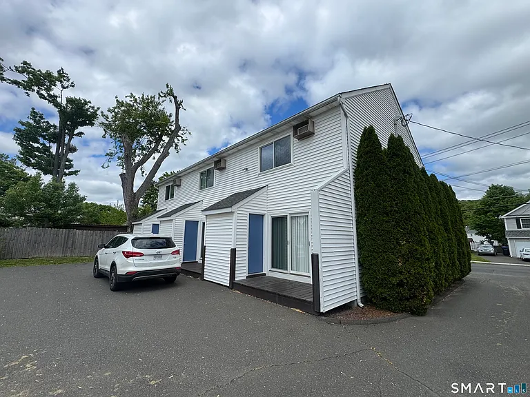 34 James St #A — Photo 13