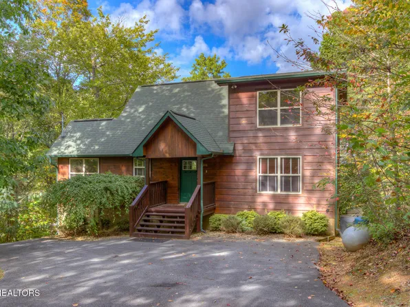 3810 Old Mountain Rd, Sevierville, TN 37876