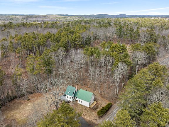 3rd image of 180 Ridge Road