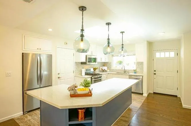Kitchen 2