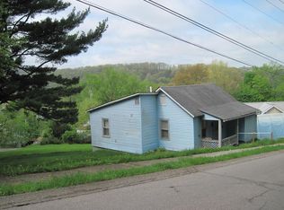 127 Oak Grove St, Oil City, PA