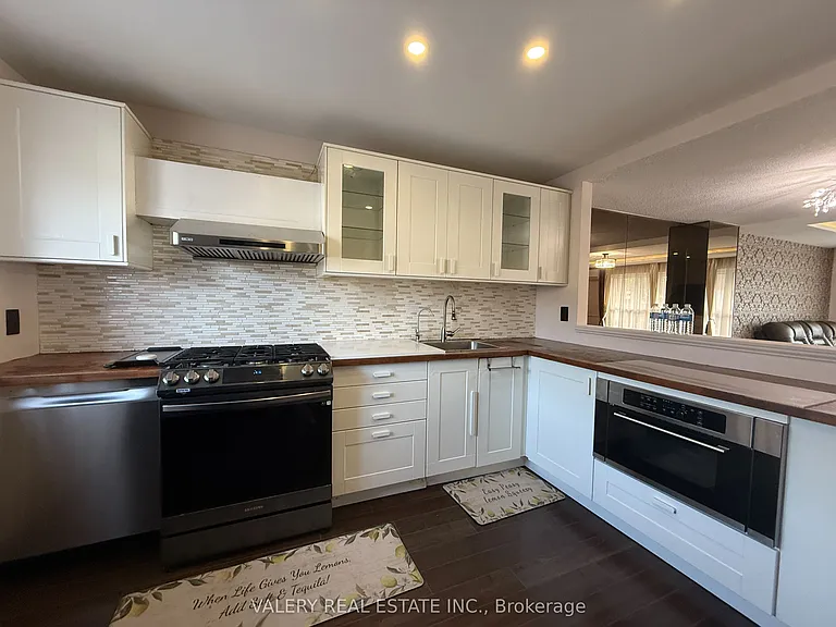 180 Mississauga Valley Blvd #143A — Photo 7