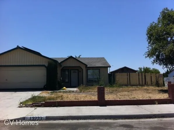 13723 Pistachio St, Armona, CA 93202