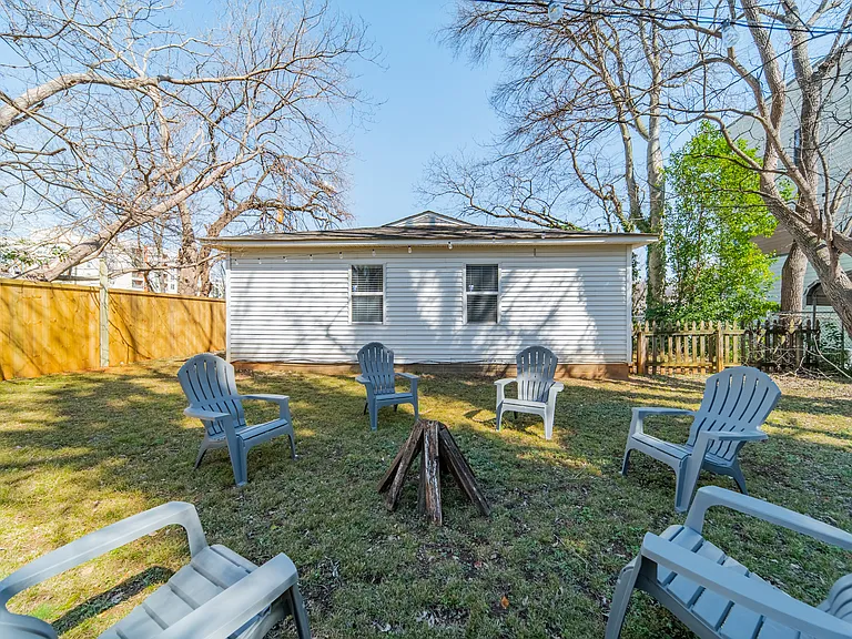 518 Parkwood Ave — Photo 18