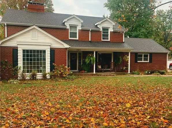 505 Country Club Rd, Lexington, MO 64067