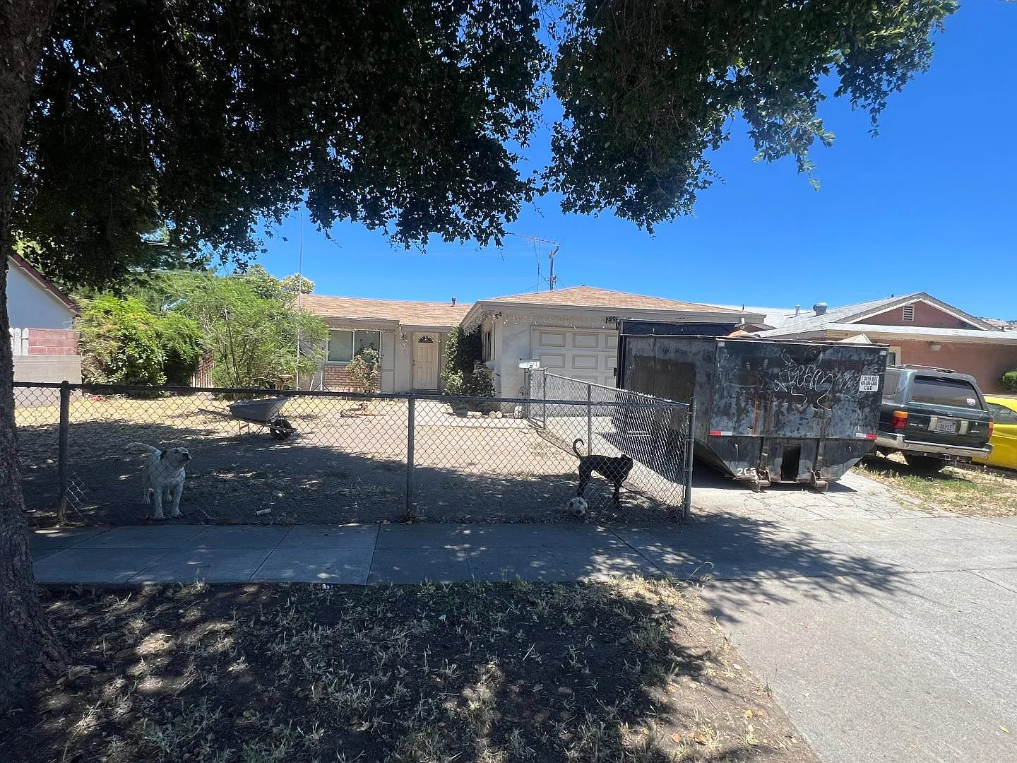 1582 Mount Frazier Dr photo 1