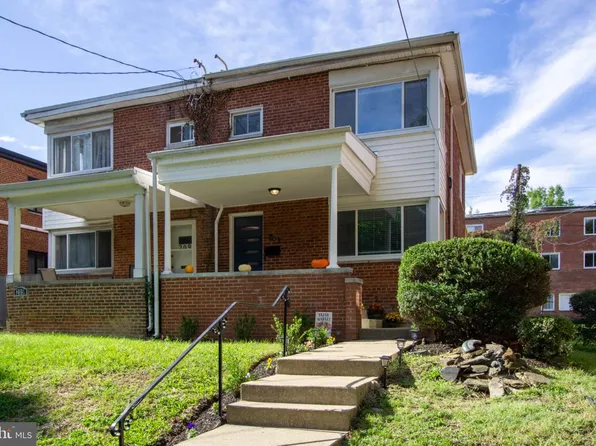 207 Hawaii Ave NE, Washington, DC 20011