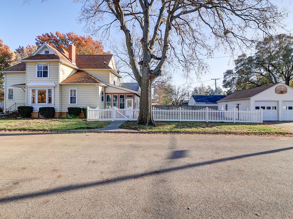 2nd image of 511 7th Ave