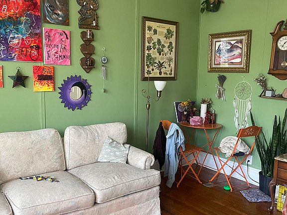 2nd image of 702 Elmwood Ave #1
