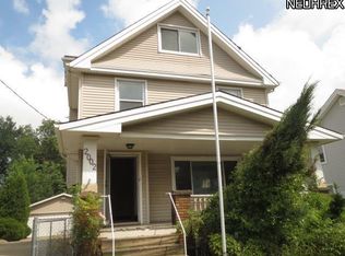2002 Spring Rd, Cleveland, OH 44109