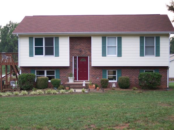 656 John Oakes Rd