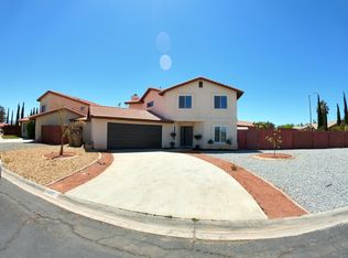 14437 Riverside St, Hesperia, CA 92345