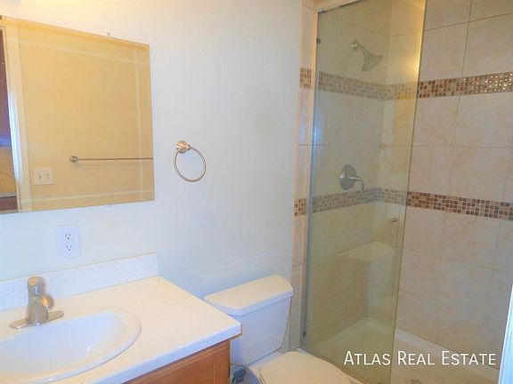 5th image of 1529 W 34th Ave