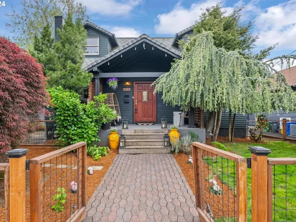 2353 SE 52nd Ave, Portland, OR 97215