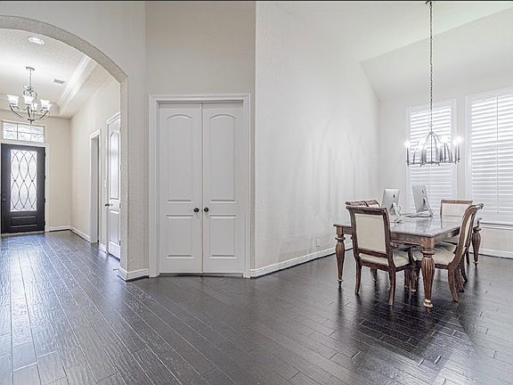 5th image of 3803 Gran Heights