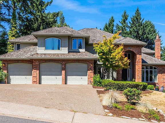 2nd image of 2167 Marylwood Ct