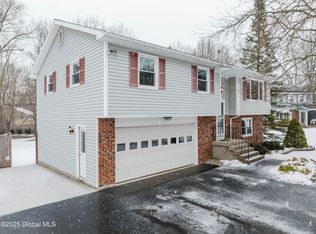 5218 Linden Ct, Schenectady, NY 12303