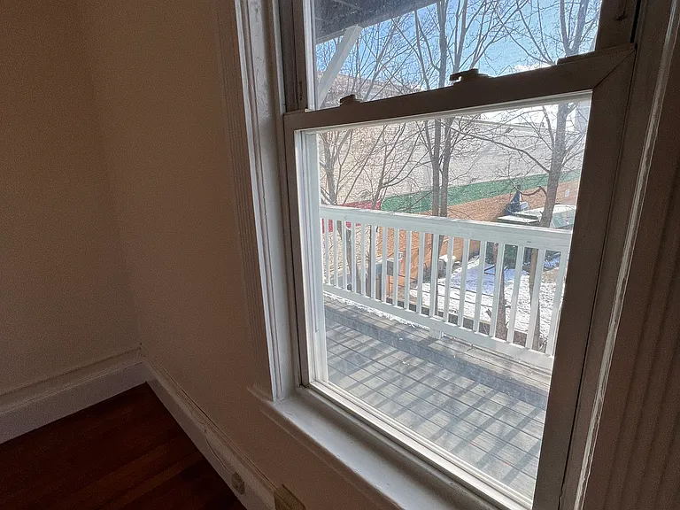 Gardner St — Photo 14