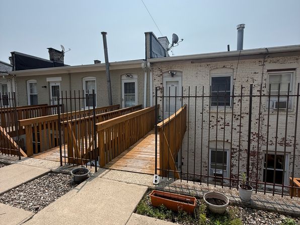 13 Jackson St #B