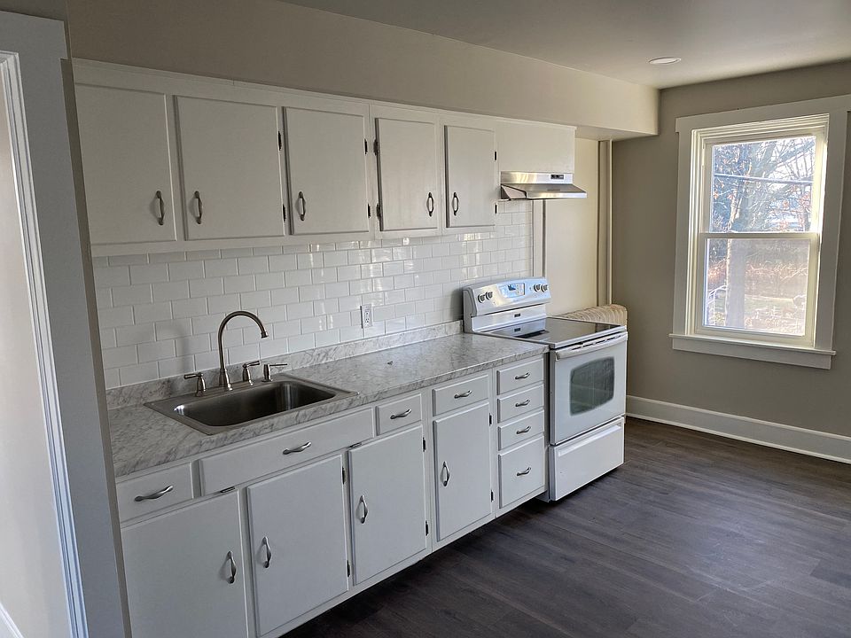 1st image of 200 Philadelphia Ave #2