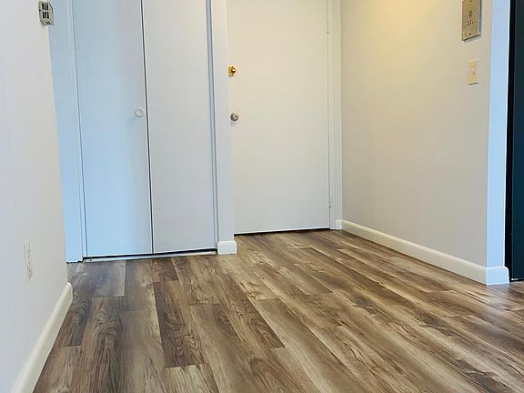 3rd image of 22 Greenwood St #1
