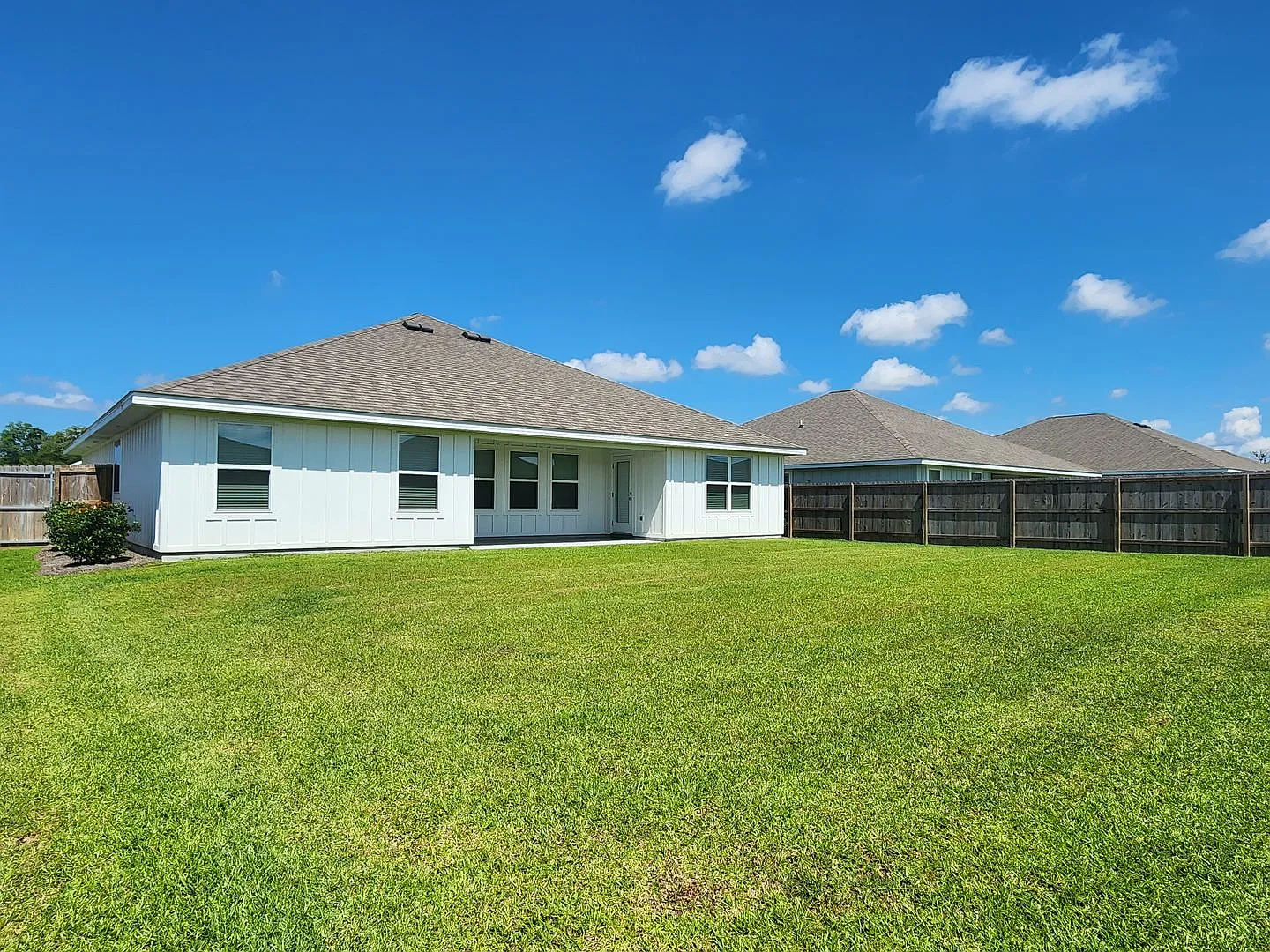 Lovely 4/2 coming soon in Raley Farms of Gulf Shores — Photo 4