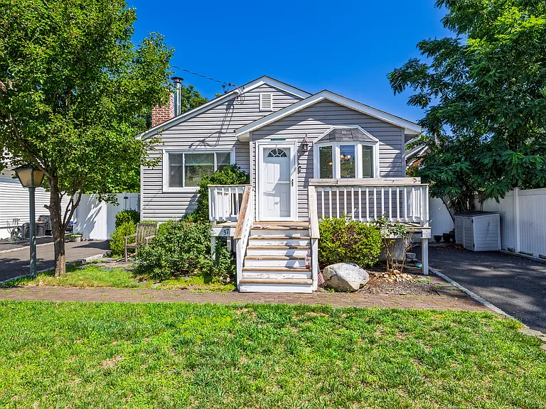 37 Hickory Rd — Photo 20