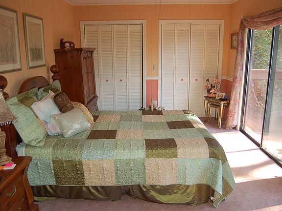1 of 4 Bedrooms