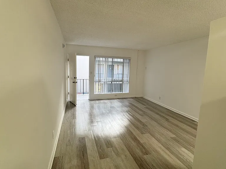 3830 Vinton Ave. — Photo 8