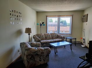 1905 12th St #B98N1F5BV, Charleston, IL 61920