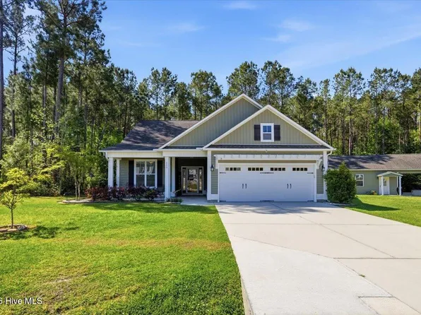 111 W Huckleberry Way, Rocky Point, NC 28457