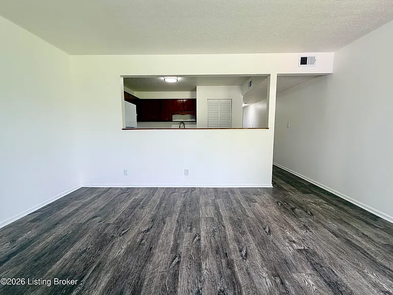 260 Faro Ct #6 — Photo 2